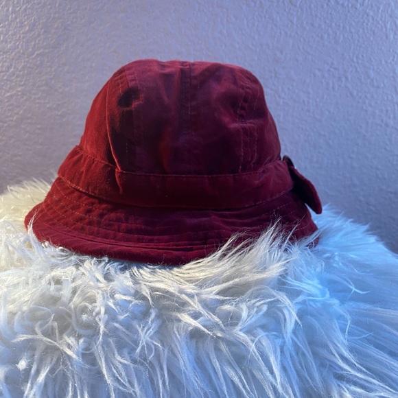 Hat Red/Burgundyish Velvet Bucket Style from my Vintage 2000’s Hat Collection. - Picture 4 of 9